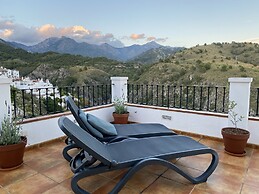 La Perla de Frigiliana Suites & Villa