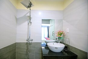 Hoi An Riverland Villa