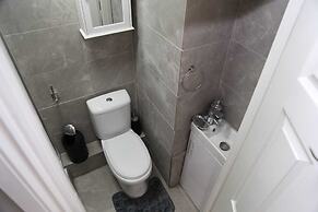 Budget Ensuite Room Woolwich