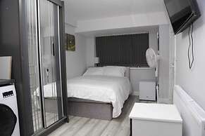 Budget Ensuite Room Woolwich