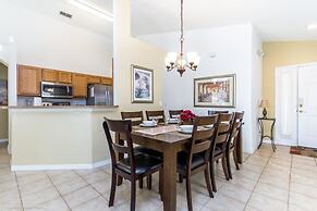 Stunning 4 Bed Home With Private Pool & Spa 249rd 4 Bedroom Villa by R