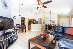 Stunning 4 Bed Home With Private Pool & Spa 249rd 4 Bedroom Villa by R