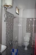 White Tulip Residency