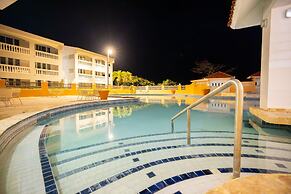 Golden Dream Studio 306 B