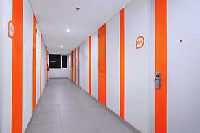 Starlet Hotel BSD City