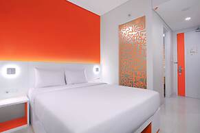 Starlet Hotel BSD City
