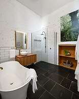 Fusilier Cottage Battery Point