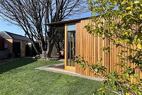 Fusilier Cottage Battery Point