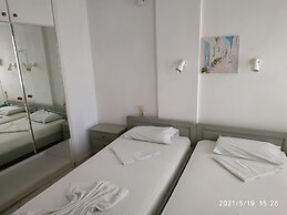 Apartment for 4 Personsn the Center