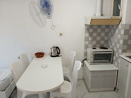 Apartment for 4 Personsn the Center