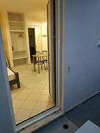 Renia Studios Economy Studio Ground Floor