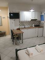 Renia Studios Economy Studio Ground Floor