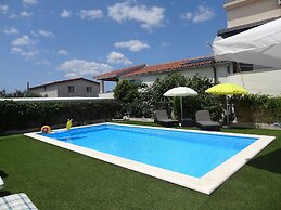Ilsad Apartments, Apartment With Pool 80 Meters From se, Sea View From