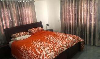 St Georgess Height-room With Balcony