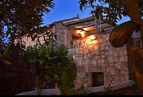 Traditional Stone House In Vamos