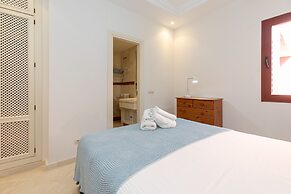 Elviria Luxury Beach Side Sleep 6