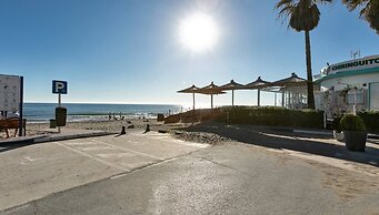 Luxury Apartment With Sea View In Marbella