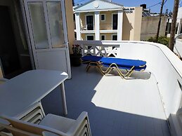 A Studio With Balcony