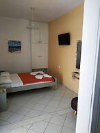 A Studio With Balcony