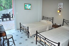 Luxury Apartment by the Pool - Pelekas Beach, Corfu