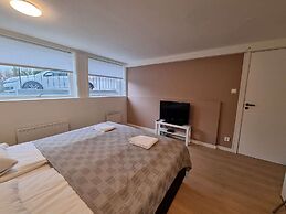 Room-deluxe Room 4 Rent, King-size Bed,