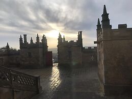 Cosy Cottage Sleeps 6 Suit Families, Contractors, Couples