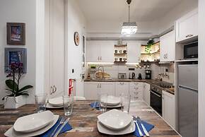 Bue Ark Loving Athens