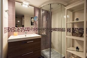 Bue Ark Loving Athens