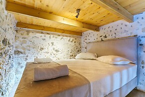 Achilleas Apartments