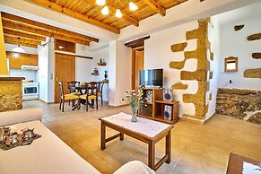 Achilleas Apartments