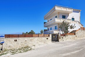 Achilleas Apartments