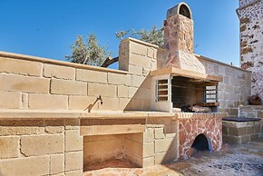 Achilleas Apartments