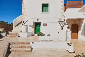 Achilleas Apartments