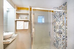 Achilleas Apartments