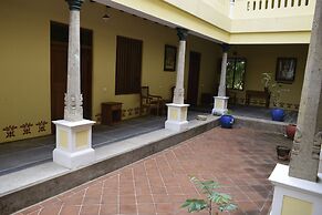 Saradharam Heritage Hotel Lakshmi Vilas