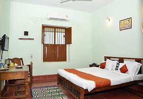 Saradharam Heritage Hotel Lakshmi Vilas