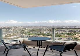 O-O Group -Luxury 3BR APT See View Tower