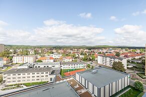 City View Apartment by Renters