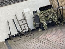 Rain Hill Cottage in Louth