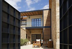 Villa with outdoor pool for 8 persons