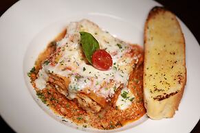 Hotel Grand Padappai Residency