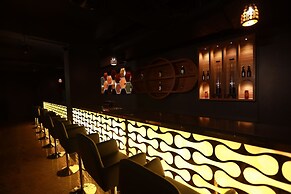 Hotel Grand Padappai Residency