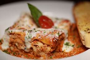 Hotel Grand Padappai Residency