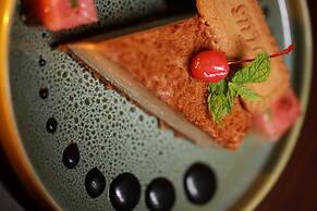 Hotel Grand Padappai Residency