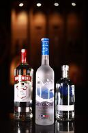 Hotel Grand Padappai Residency