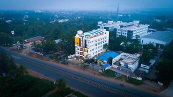 Hotel Grand Padappai Residency