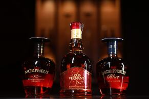 Hotel Grand Padappai Residency