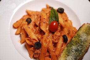 Hotel Grand Padappai Residency