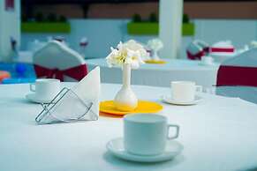 Hotel Grand Padappai Residency