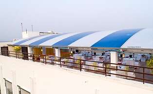 Hotel Grand Padappai Residency